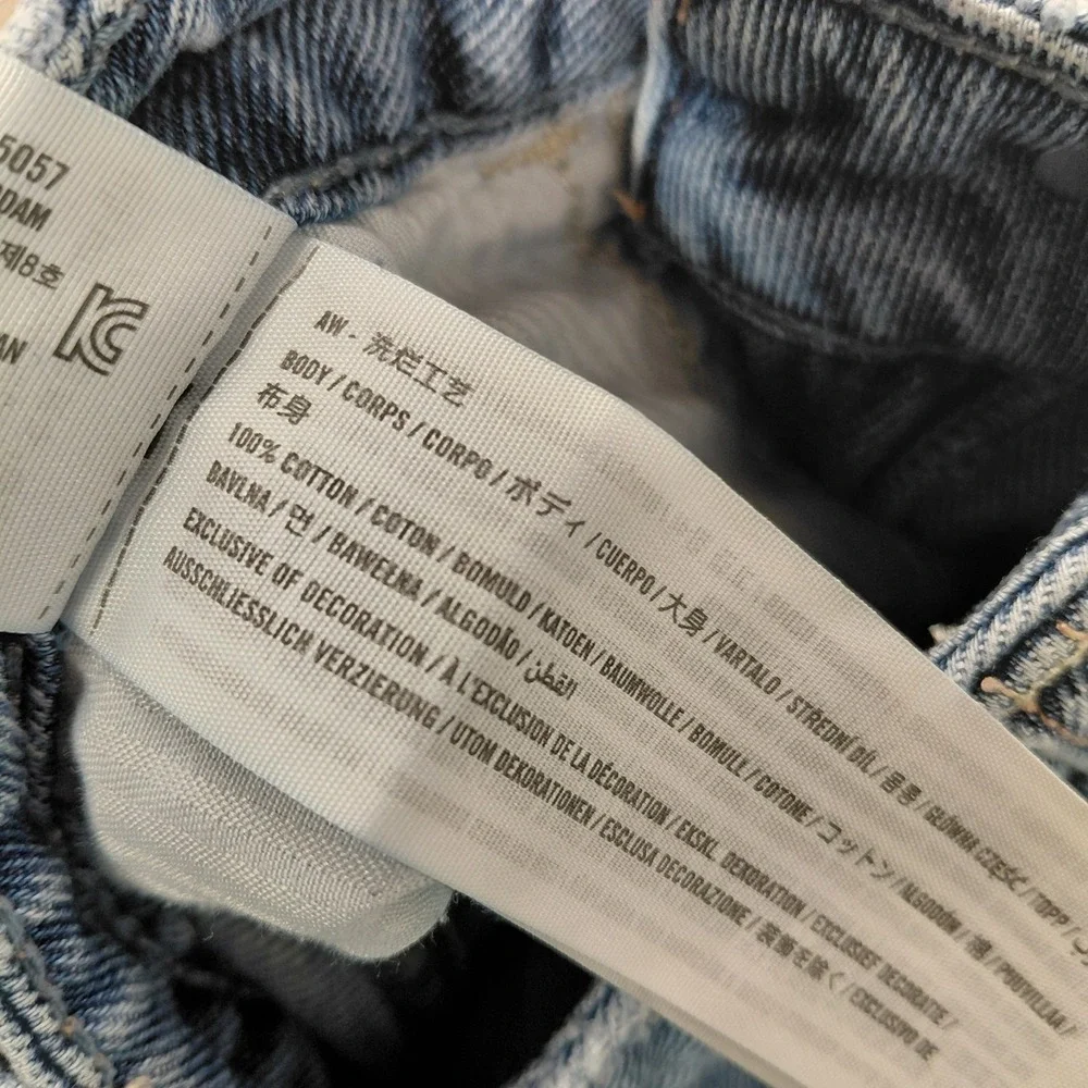 Hollister Jeans Ultra High-Rise Baggy Distressed Blue Wash Jeans Size23R 000R‎